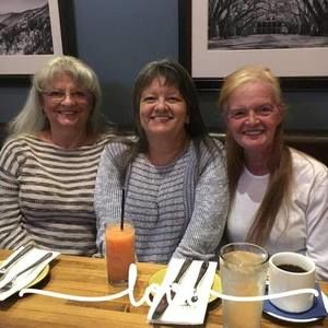 Meet your Posher, Debbie